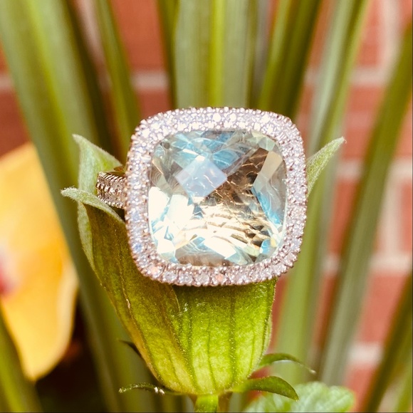 ⭐️HOST PICK⭐️14K YG GREEN QUARTZ DIAMOND RING - Picture 9 of 10